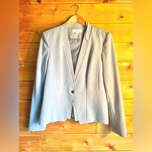 Calvin Klein blazer - light gray, tailored fit, shiny metal buttons.